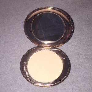 Charlotte tilbury airbrush flawless finish powder